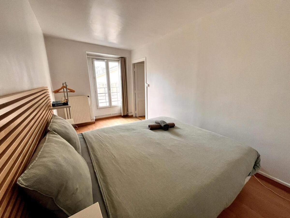 Sacre-coeur Basilica 25 Min Away Metro 3,5,8,9,11 Apartment *